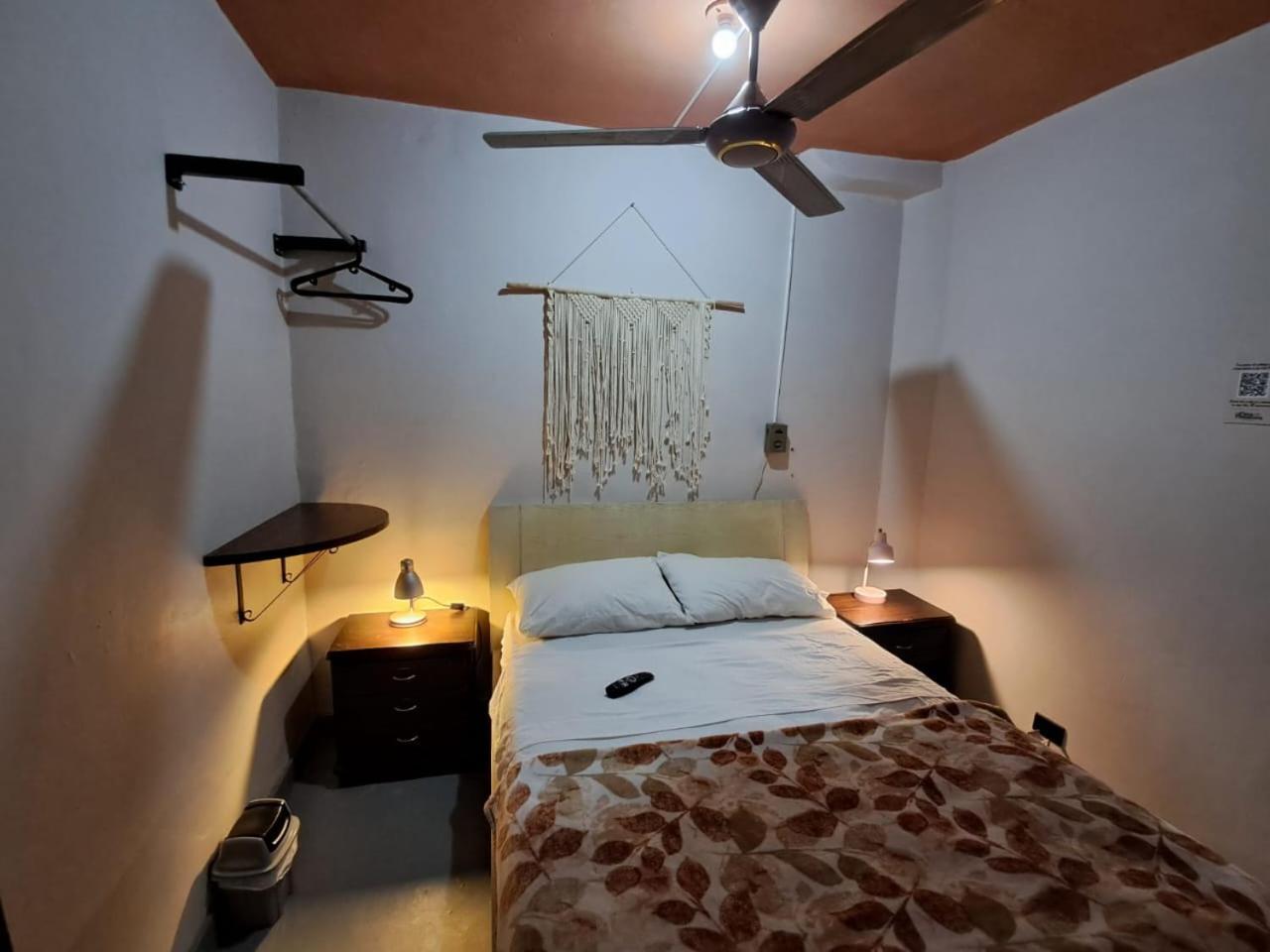 Hostal Casa Primavera Medellín Exterior foto